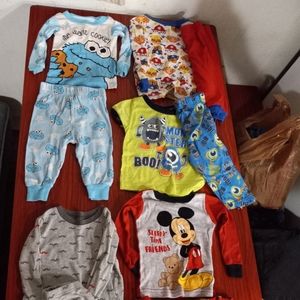 Boys 6-9m pajamas lot of 5